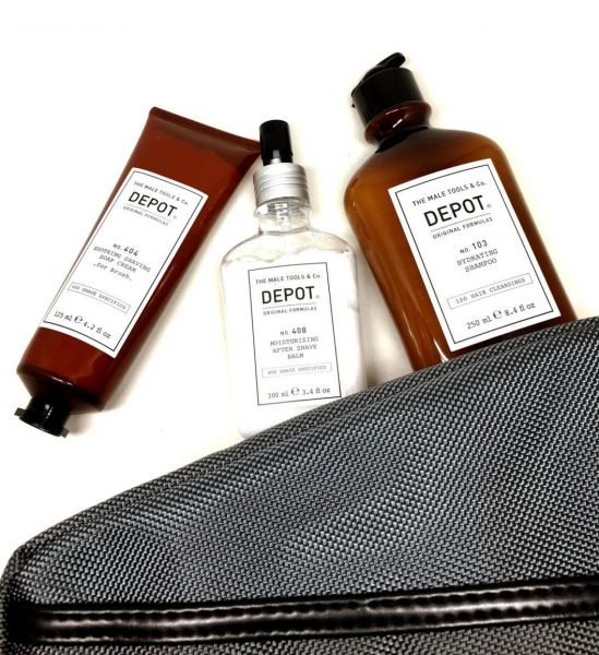 Depot Travel Shaving Set in Case