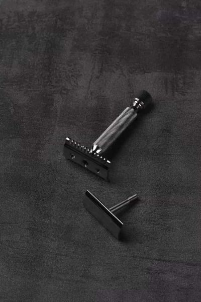 Yaqi Baenziger Stainless Steel Double Edge Safety Razor, Open Comb