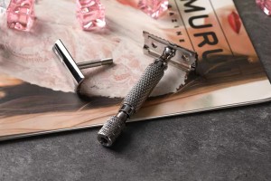 Yaqi Pilot Stainless Steel Double Edge Safety Razor - Thumbnail