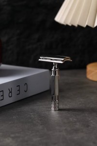 Yaqi Thot Stainless Steel Double Edge Safety Razor - Thumbnail